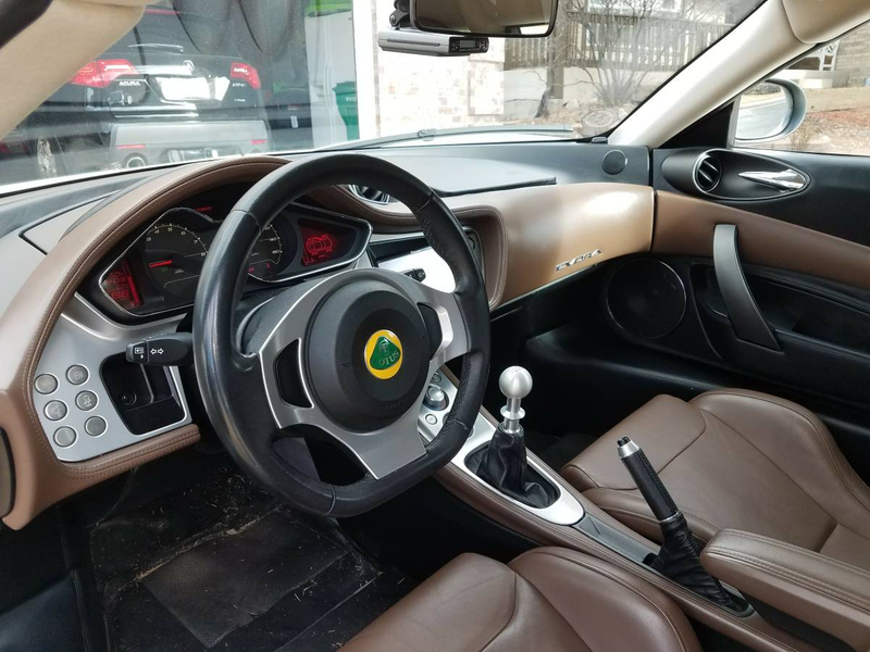 Illustration for article titled For $33,500, Could This 2011 Lotus Evora Be Your Everything?